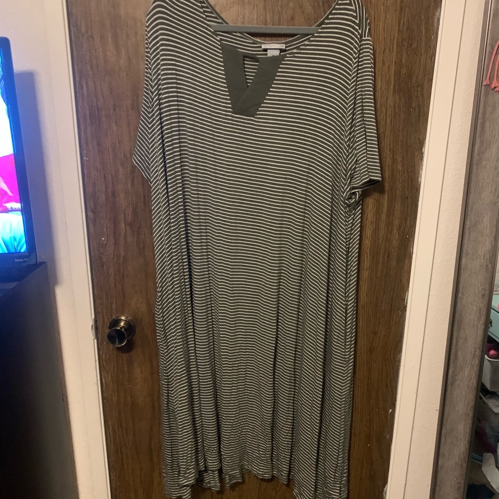 Catherine’s swing / T-shirt dress